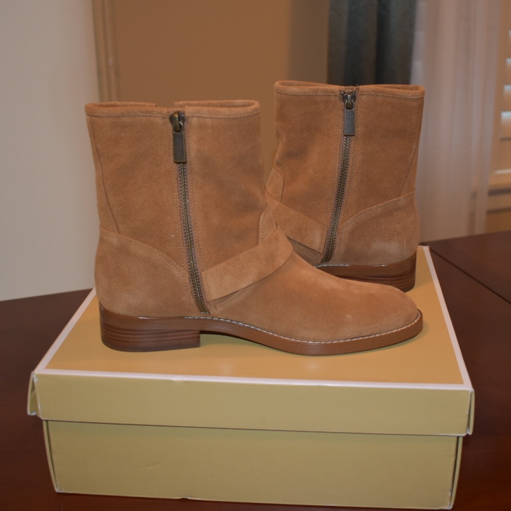 MICHAEL Michael Kors Reeves Bootie - Picture 4 of 8